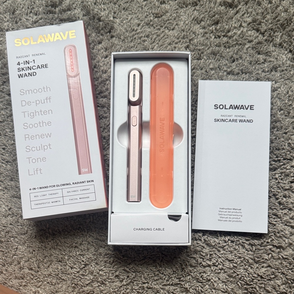 Solawave 4-in-1 Skincare Wand - Rose Gold